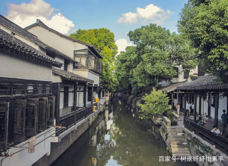 新闻联播报道「C-MiC技术」装配式建筑助力智能建造